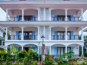 seafacing villas in goa for sale